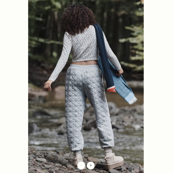 By Anthropologie Cozy Quilted Pants - Picture 4 of 4